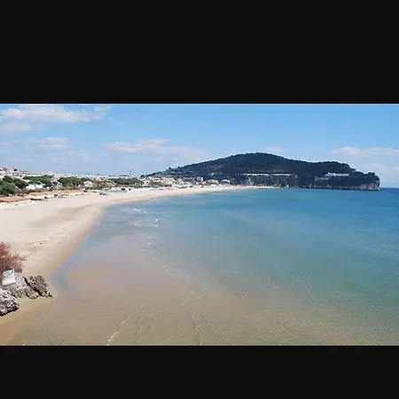 Almayer Noemi 3*